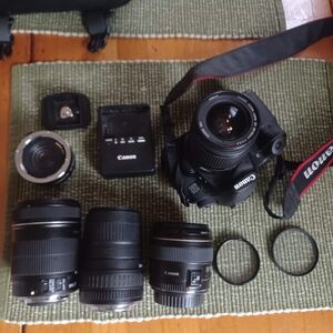 Canon EOS 6D 20.2 MP SLR Digital camera